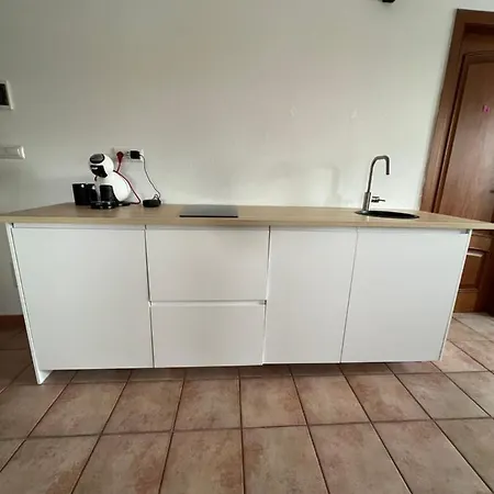 B-guest House Πανσιόν